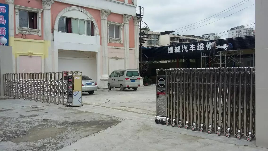 无锡梁溪区无锡梁溪区四川德阳市伸缩门